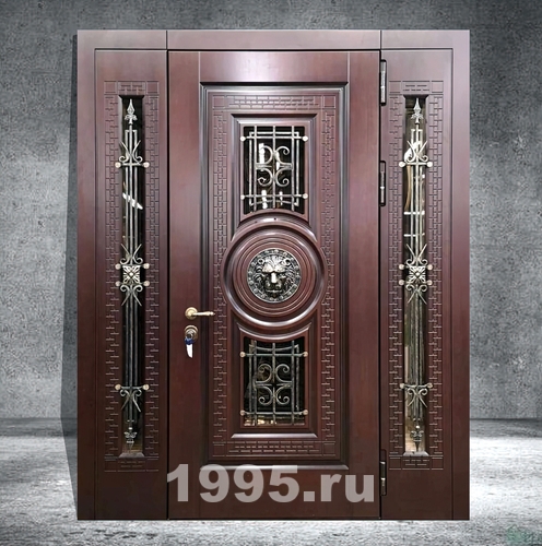 Парадная дверь с остеклением, боковыми вставками и декором Парадная дверь с остеклением, боковыми вставками и декором